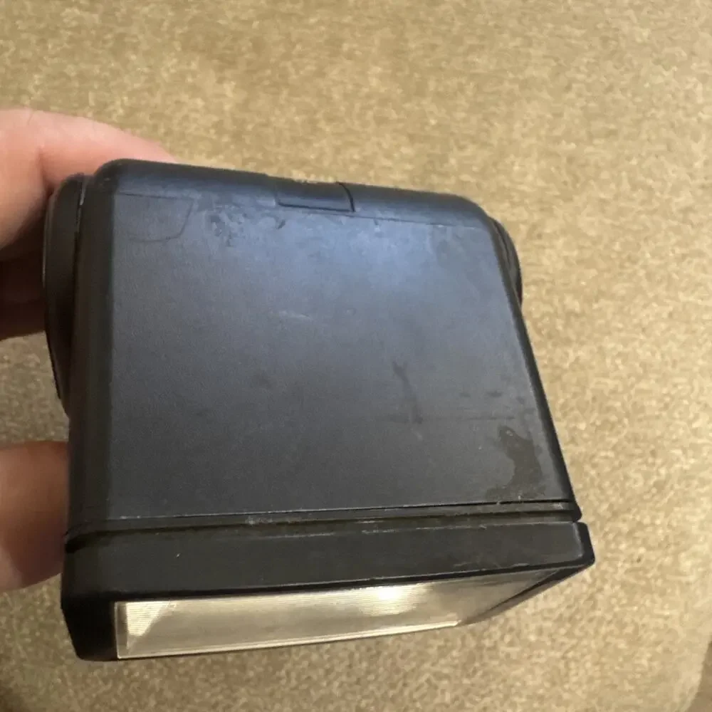 UNTESTED SUNPAK Auto 433 D Thyristor for Canon Film camera Shoe Mount Flash